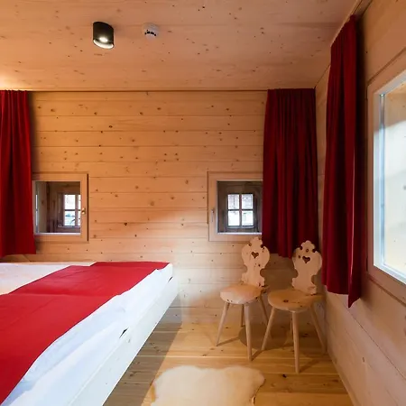 Alfenalm - Am Berg - Giatla Haus